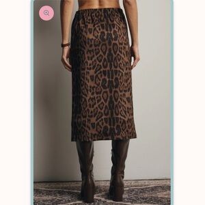 Forte Leopard Print Brown Skirt